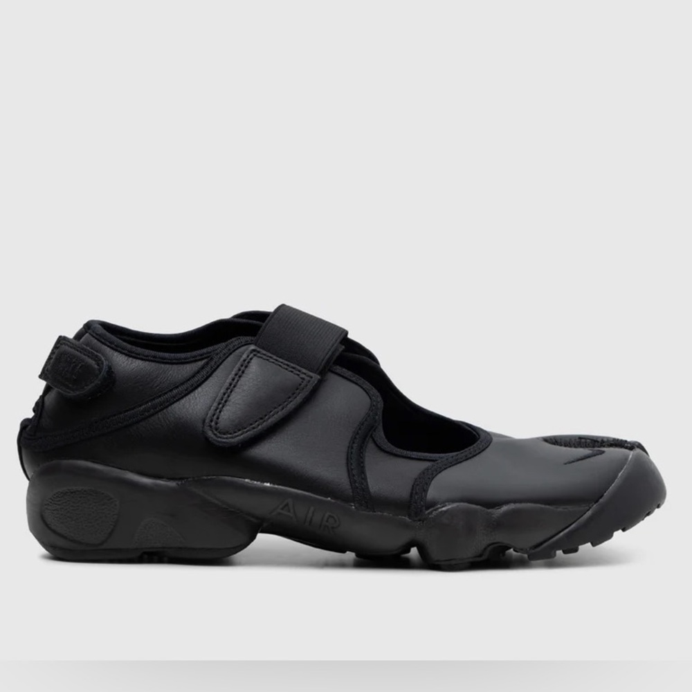 Nike Air Rift Black Leather